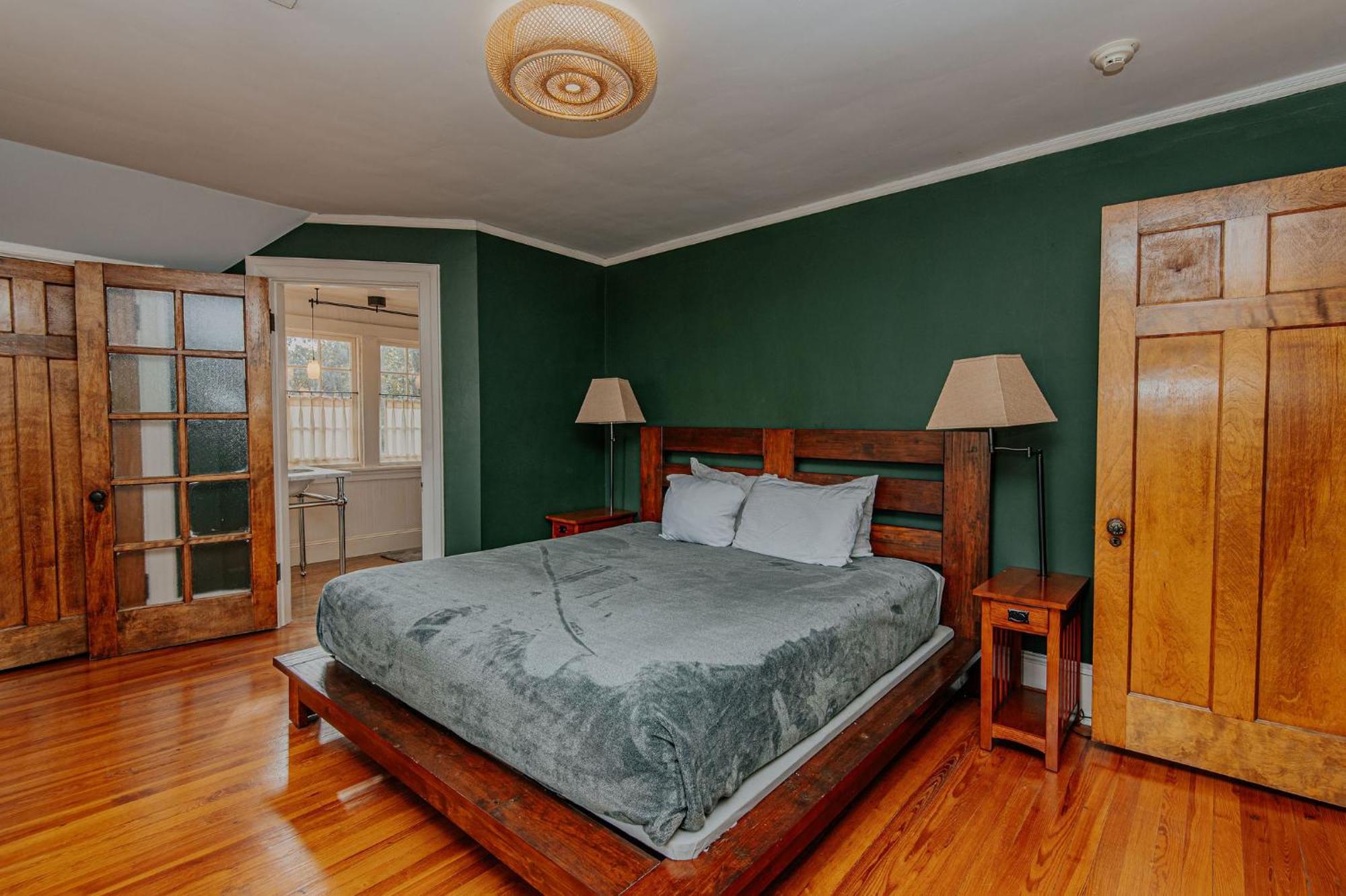The Cinderella House Villa Greensboro Ngoại thất bức ảnh