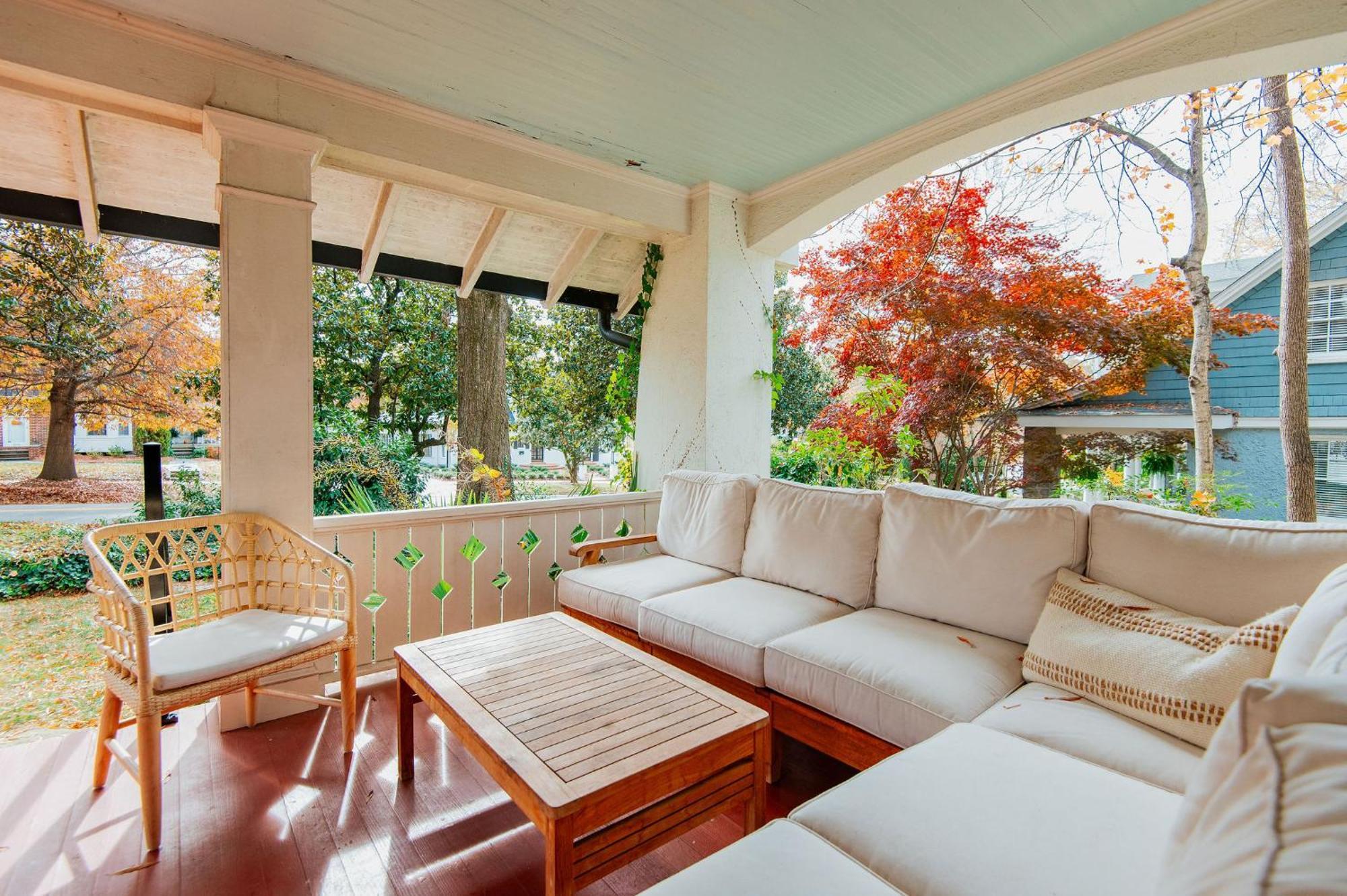 The Cinderella House Villa Greensboro Ngoại thất bức ảnh