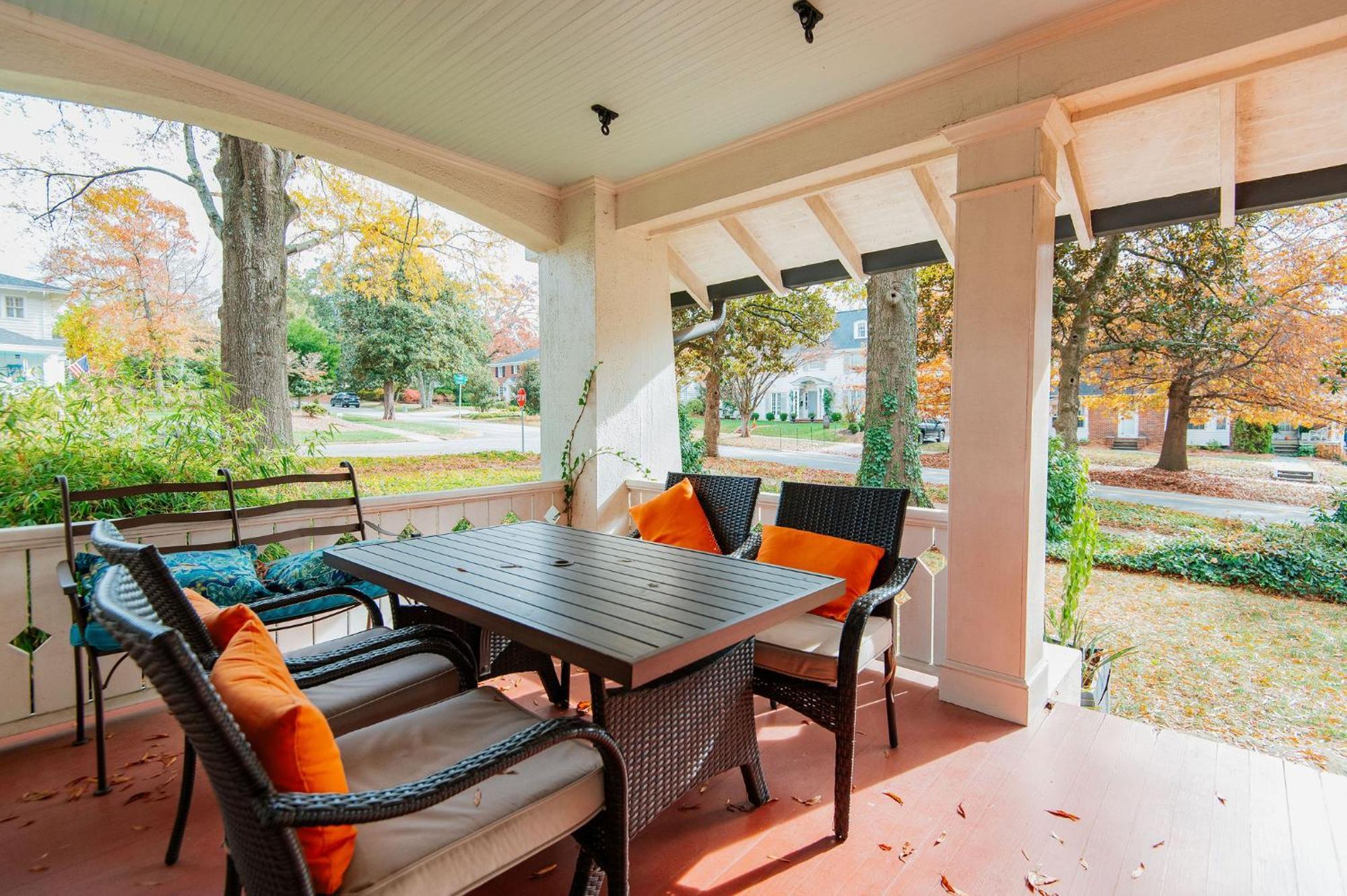 The Cinderella House Villa Greensboro Ngoại thất bức ảnh